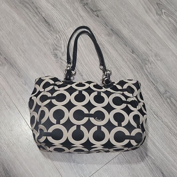 Coach Signature BLK/GRY Madison Tote - Picture 6 of 12